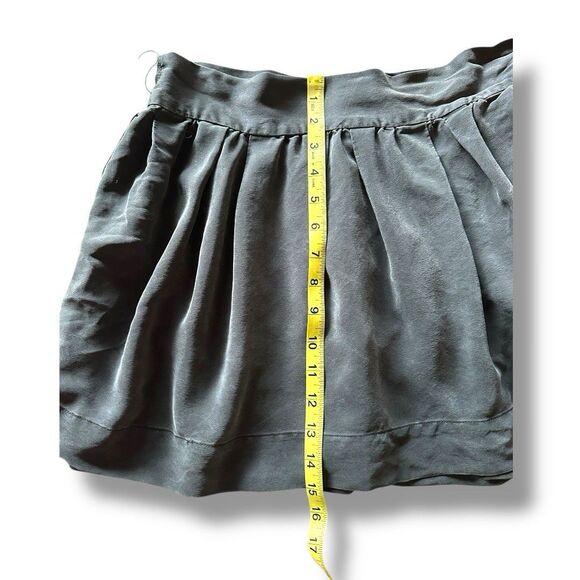 Bcbgeneration Pleated Mini Skirt Side Tie Y2K Size 4 Black Lightweight - Picture 6 of 7